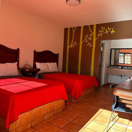 Hotel Colonial De Nogales Nogales  Extérieur photo