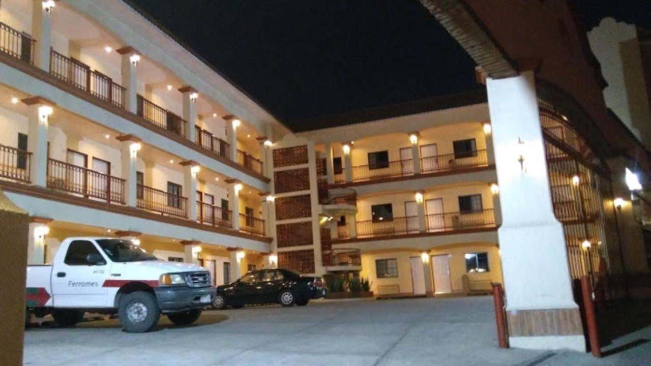 Hotel Colonial De Nogales Nogales  Extérieur photo