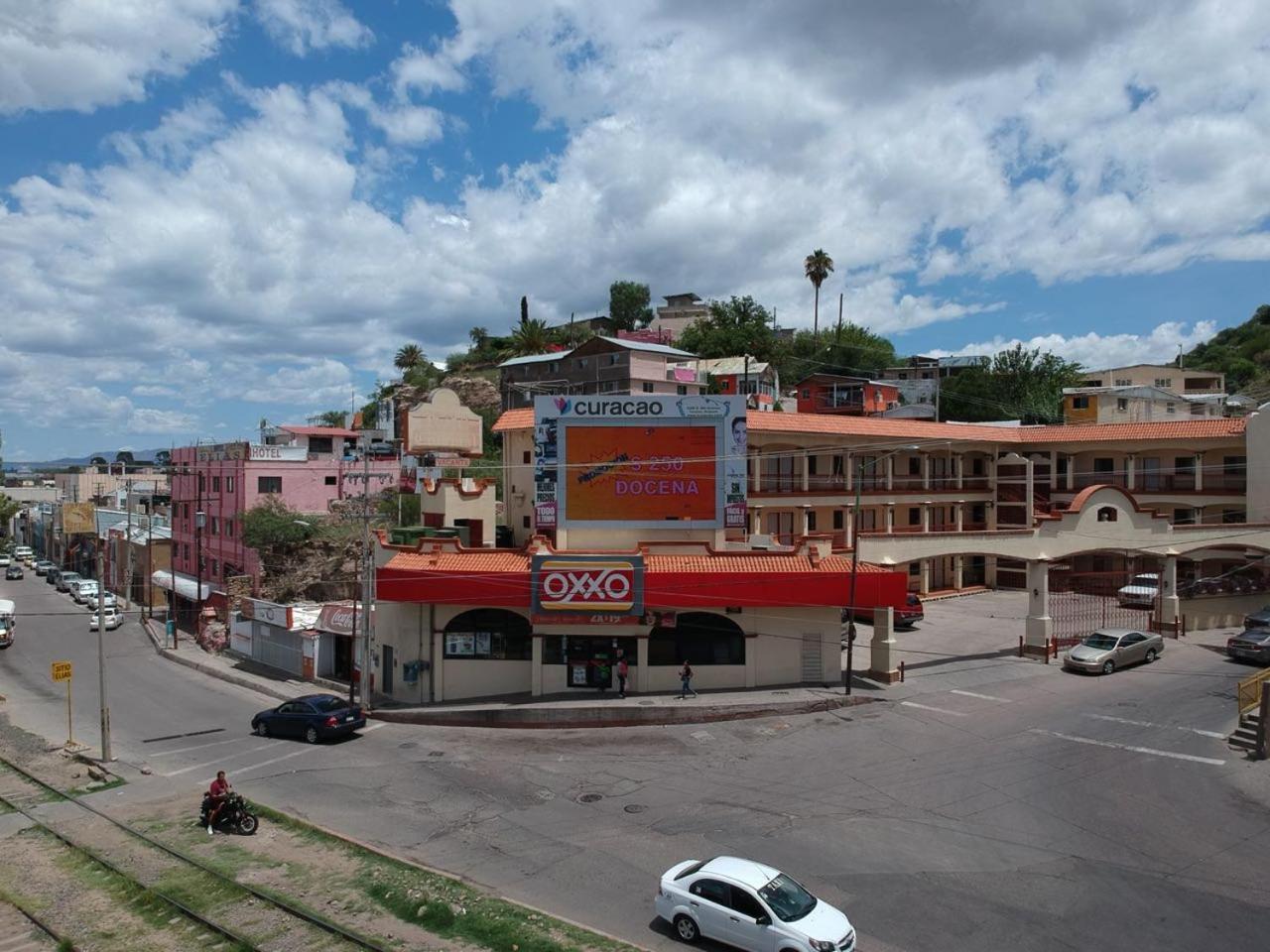 Hotel Colonial De Nogales Nogales  Extérieur photo
